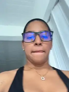Stripchat cam girl Vanessarios01