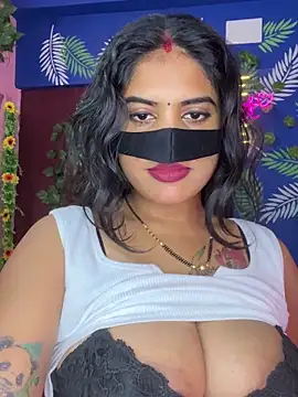 Stripchat cam girl V-Hot-Sweti