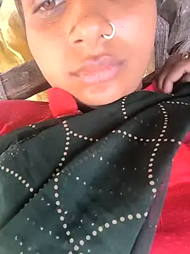 Stripchat cam girl Sarmili410