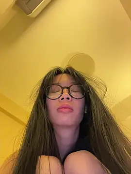 Thumbnail of PetiteTight - Stripchat live cam