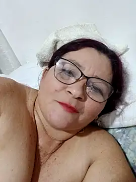 Stripchat cam girl marfil_milf