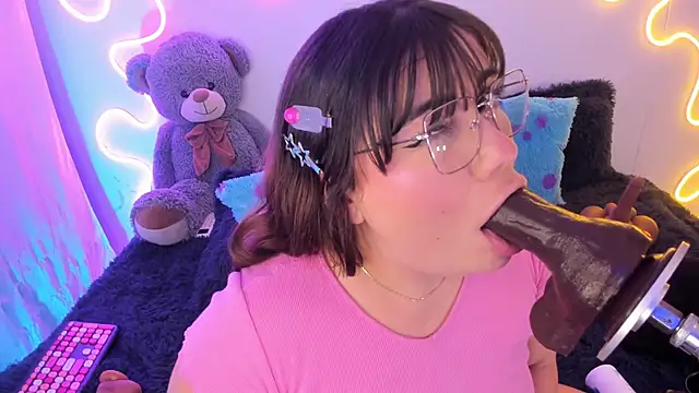 Stripchat cam girl Isa_belaa