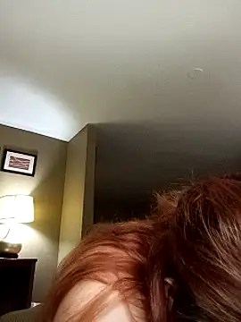 Stripchat cam girl RonnieNashx0