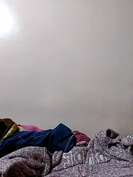 Stripchat cam girl LouNa-Horny-