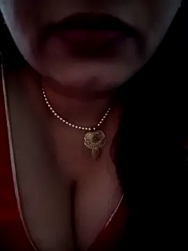 Stripchat cam girl Taniya-2025