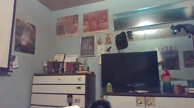 Stripchat cam girl peaches_playz