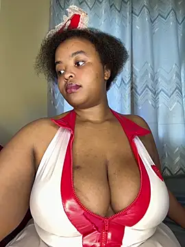 Stripchat cam girl __linah__