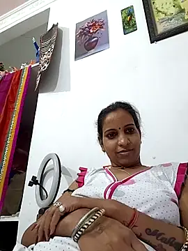 Stripchat cam girl Sexy-Kavya2