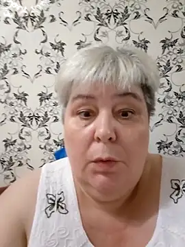 Stripchat cam girl Baunti5555