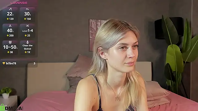 Stripchat cam girl Cherry_Price