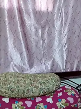 Thumbnail of Roshni-2 - Stripchat live cam