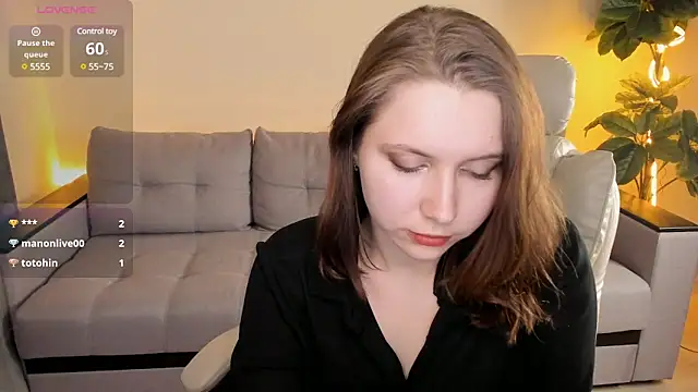 Stripchat cam girl StellaHalll