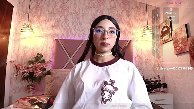 Stripchat cam girl Aliice1_