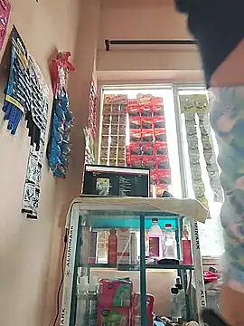 Stripchat cam girl Lara_queenxxx