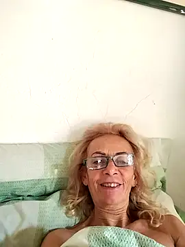 Stripchat cam girl clarabell4