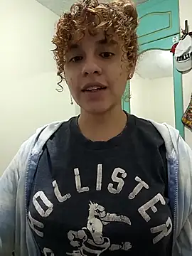 Stripchat cam girl EmmaMelissa0521