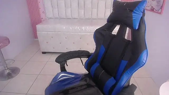 Stripchat cam girl scarleth_sweet_s
