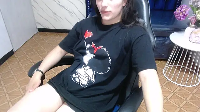 Stripchat cam girl Helaluxe_v