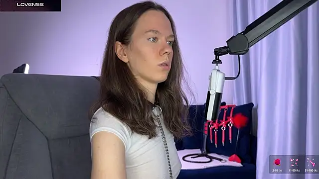 Stripchat cam girl SharkyBaby