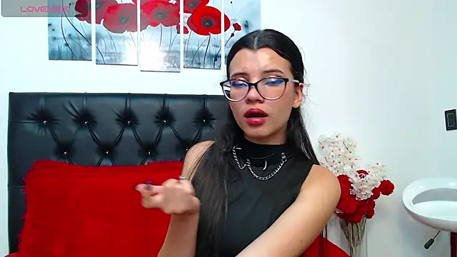 Stripchat cam girl pinky_f00x