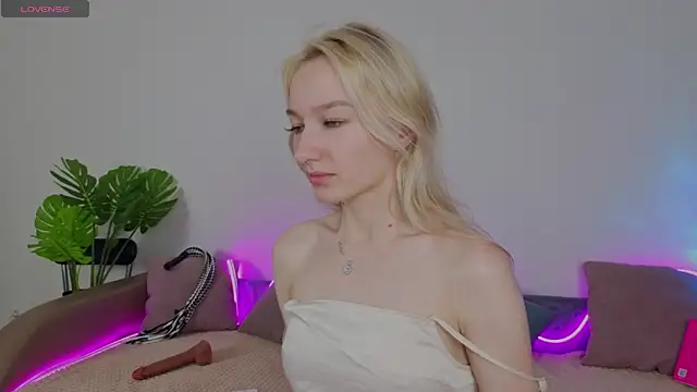 Stripchat cam girl RosaliFox