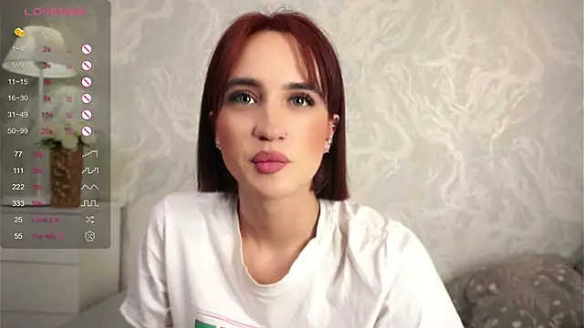 Stripchat cam girl PeggyFrake