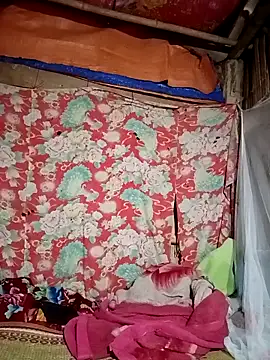 Stripchat cam girl Love-Mama33