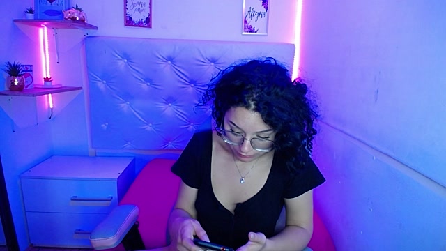 Stripchat cam girl mylittle_kitty