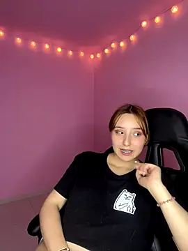 Stripchat cam girl Davne_