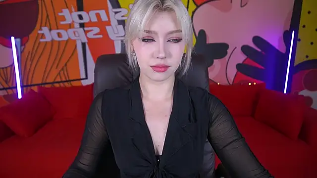 Stripchat cam girl SelenaIris