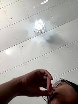 Stripchat cam girl dorinhaavent