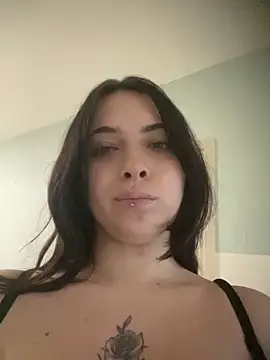 Stripchat cam girl Bella__Booty