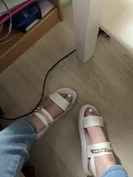 Stripchat cam girl mmedahlia