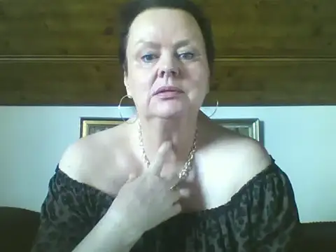 Stripchat cam girl TiffanyMature