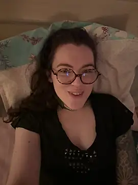 Stripchat cam girl MashapinkX