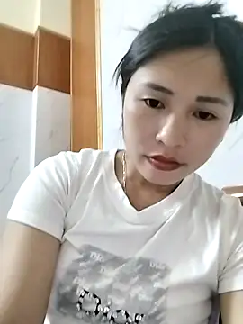 Stripchat cam girl VyVy8386