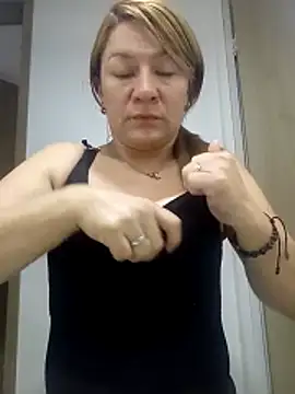 Stripchat cam girl Skylar-Vox