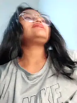 Stripchat cam girl luna_rous