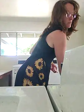 Stripchat cam girl Magical_Misha