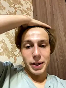 Stripchat cam girl SlavaIsBack