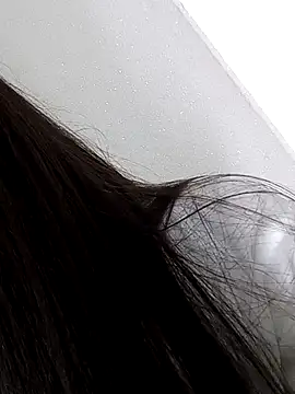 Stripchat cam girl LunaBaby-