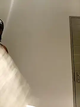 Stripchat cam girl SexySandy880