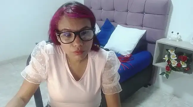 Stripchat cam girl Missdret