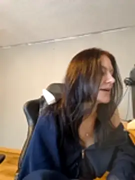 Stripchat cam girl Lilly_hase