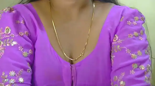 Stripchat cam girl Hot_Angell007