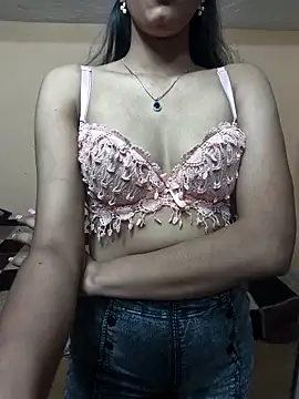 Stripchat cam girl Glow_Queen