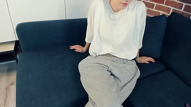 Stripchat cam girl LeilaEversley