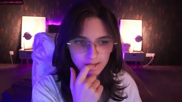 Stripchat cam girl LiesSstar