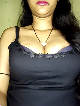 Stripchat cam girl Mr-n-miss