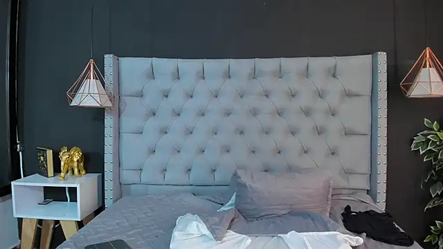 Stripchat cam girl juliana_waldo